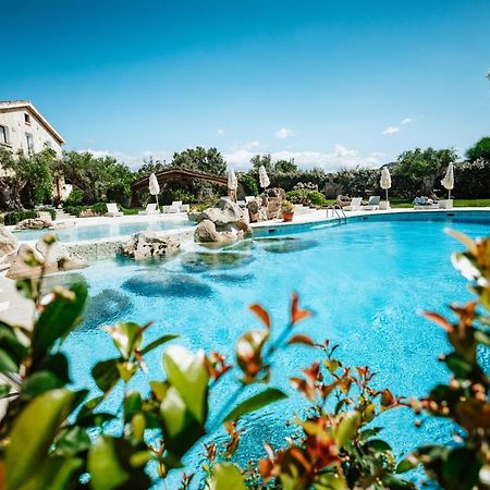 Hotel Pulicinu Baja Sardinia Kültér fotó