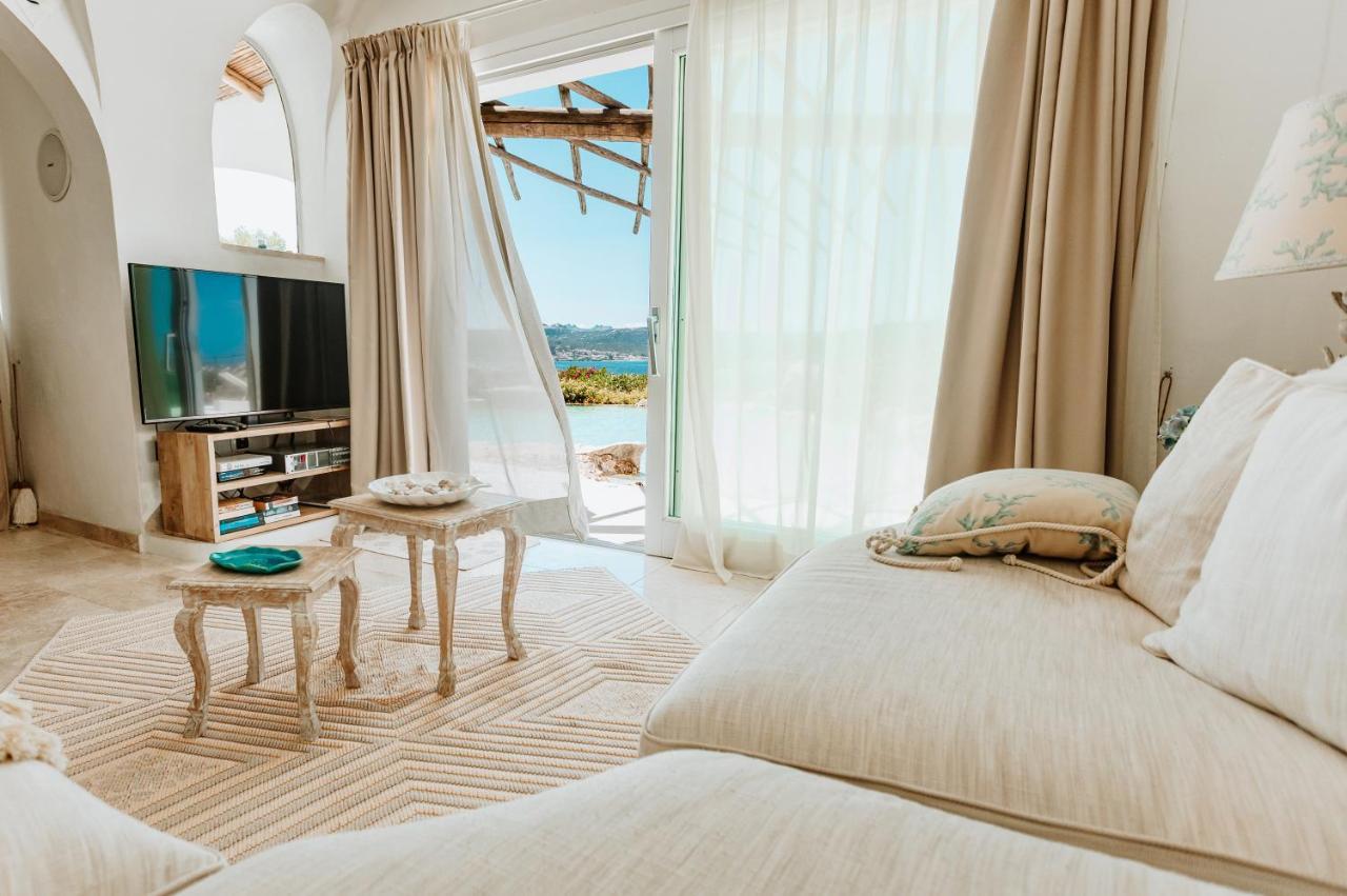Hotel Pulicinu Baja Sardinia Kültér fotó