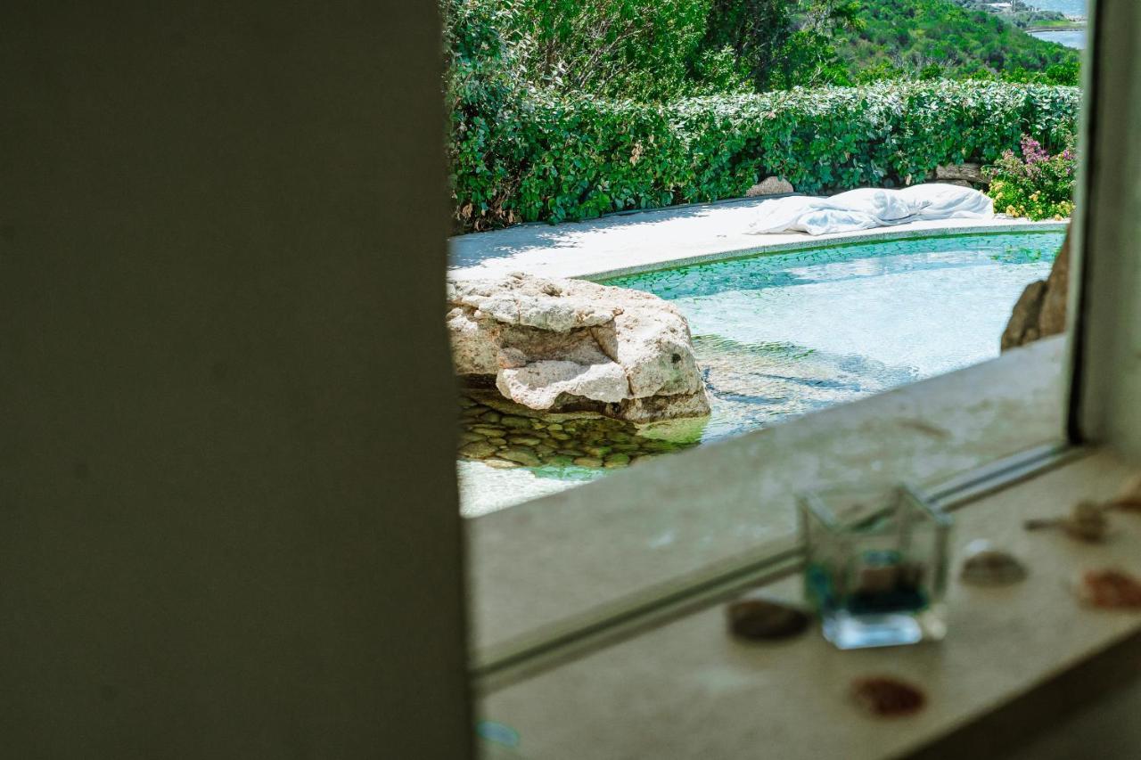 Hotel Pulicinu Baja Sardinia Kültér fotó