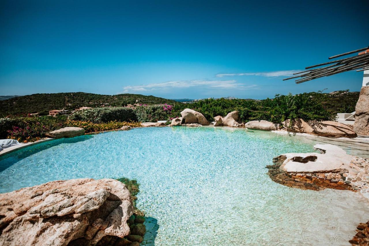 Hotel Pulicinu Baja Sardinia Kültér fotó