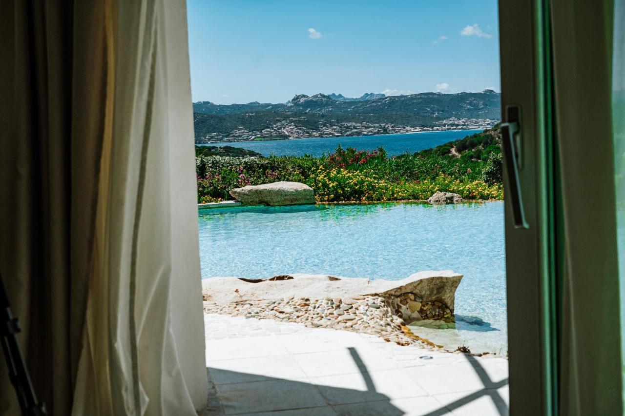 Hotel Pulicinu Baja Sardinia Kültér fotó