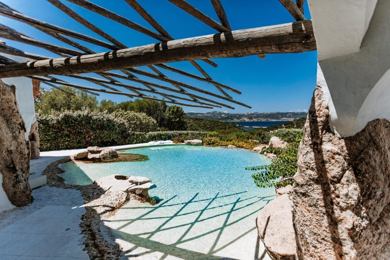 Hotel Pulicinu Baja Sardinia Kültér fotó