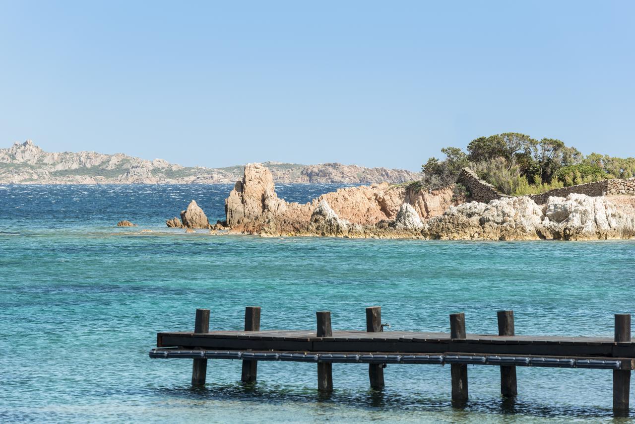 Hotel Pulicinu Baja Sardinia Kültér fotó