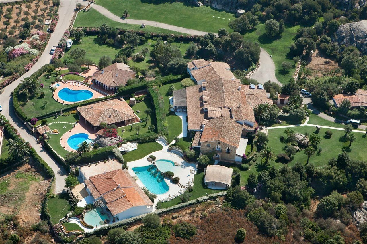 Hotel Pulicinu Baja Sardinia Kültér fotó