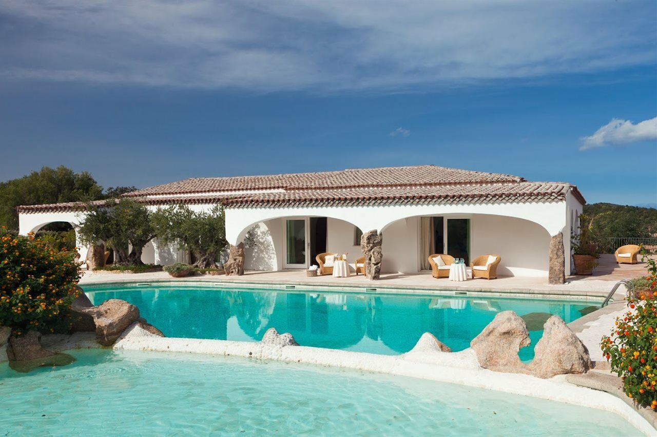 Hotel Pulicinu Baja Sardinia Kültér fotó